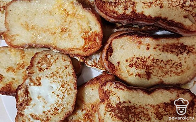 Завтрак за 5 минут готов. Рекомендую есть горячими со сливочным маслом и сыром. Приятного аппетита!