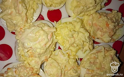 Можно добавить немного тертой морковки, но это даст сладость закуске. Приятного аппетита!