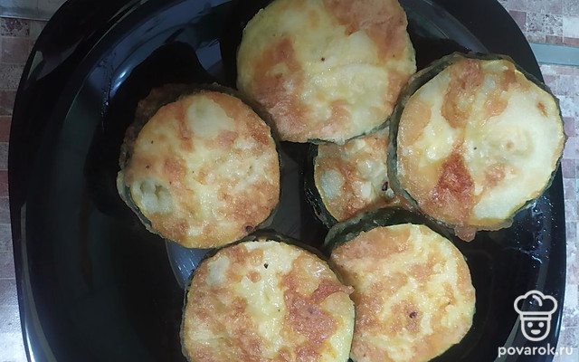 Кабачки в панировке — Рецепт с фото