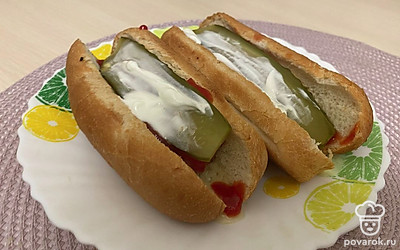 Смажьте сверху майонезом.