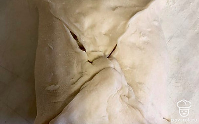 Закрепить края, формируя квадрат.