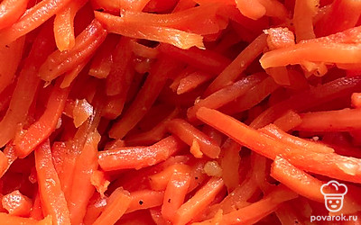 Также подготовить морковь.