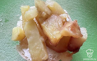 Выложить картофель.