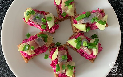 Перед подачей добавить зеленый лук.