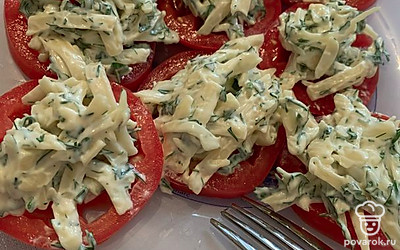 Подать к столу в качестве закуски или как самостоятельное блюдо! Приятного аппетита!