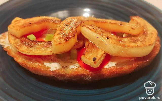 Брускетта с помидорами и кабачком — Рецепт с фото