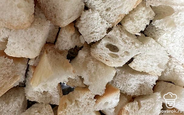 Хрустящие сухарики в духовке — Рецепт с фото