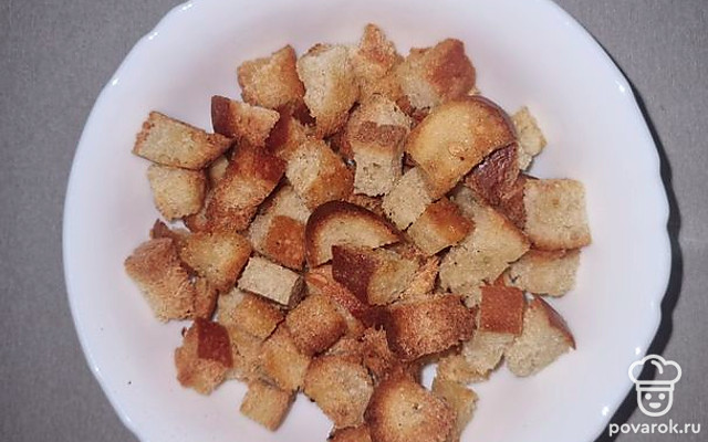 Гренки из батона в чесночном масле — Рецепт с фото