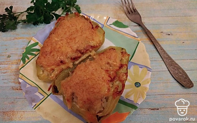 В начинку можно добавить обжаренные грибы.