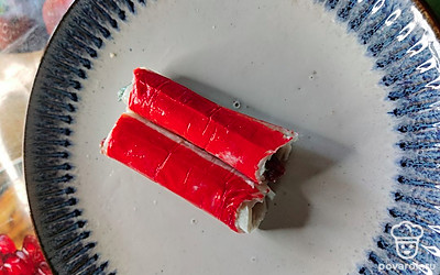 Туго сверните и дайте постоять 10 минут.