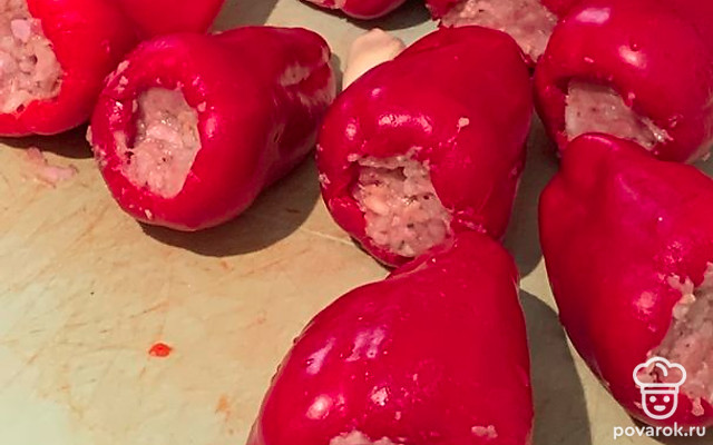 Заготовка из фаршированного перца — Рецепт с фото