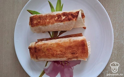 Вкусный завтрак на скорую руку можно подавать сразу, с пылу с жару.