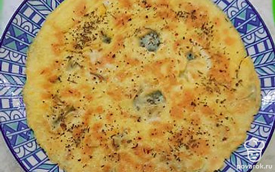 Посыпать прованскими травами.