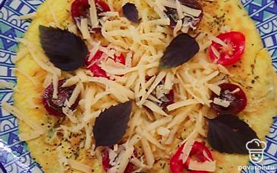 Добавить листочки базилика.