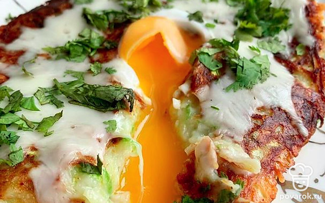 Хачапури из кабачка с сыром и специями — Рецепт с фото