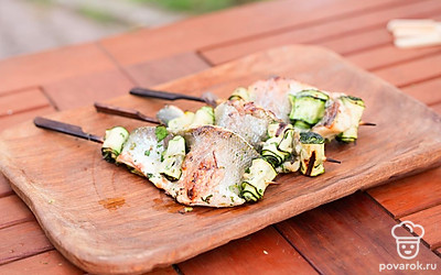 Подавайте спидини с горячем виде. 