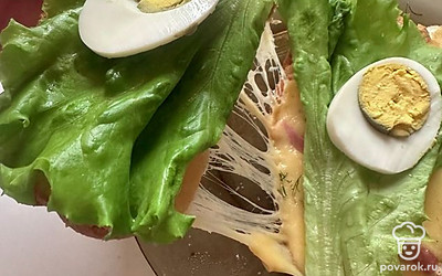 Подаем блюдо к горячему чаю сразу после приготовления!