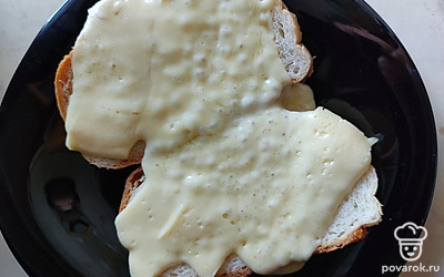 Отправляем в микроволновку на 40 секунд.