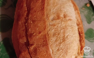 Берём батон.