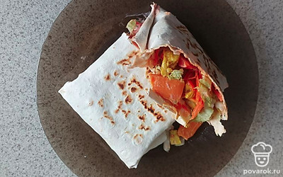 Кушаем, пока горячая. Приятного аппетита!