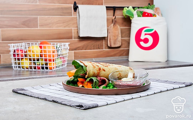 Блинчики с начинкой из сладкого перца и паштета — Рецепт с фото