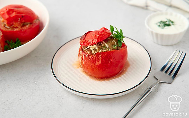 Запеченные помидоры с мясным фаршем — Рецепт с фото