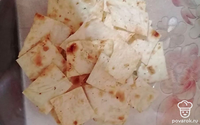 Домашние чипсы из лаваша — Рецепт с фото