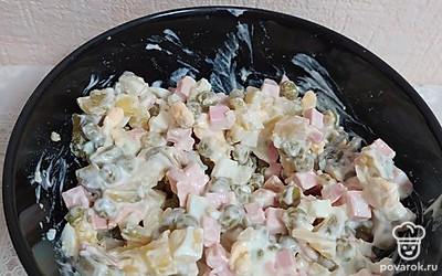 И заправить майонезом.