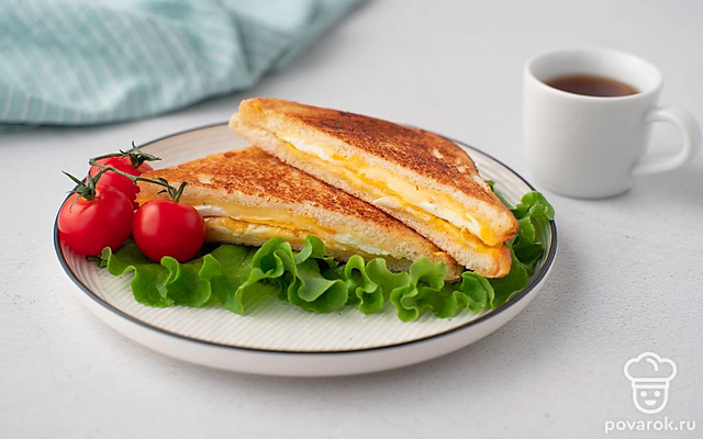 Сэндвич с сыром и яйцом — Рецепт с фото