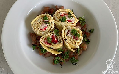 Перед подачей посыпать зеленью.