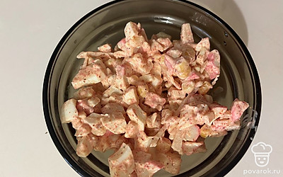 Украсьте этим салатом ваш праздничный стол в новогоднюю ночь. 