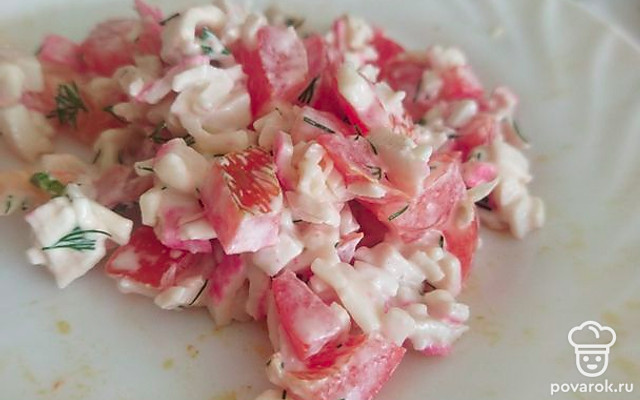 Салат «Красное море» с крабовым мясом — Рецепт с фото