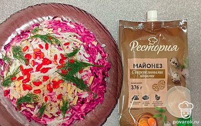 Подавайте, украсив веточками укропа.