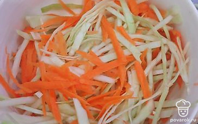 Салат очень вкусный, в нем очень много витаминов. 